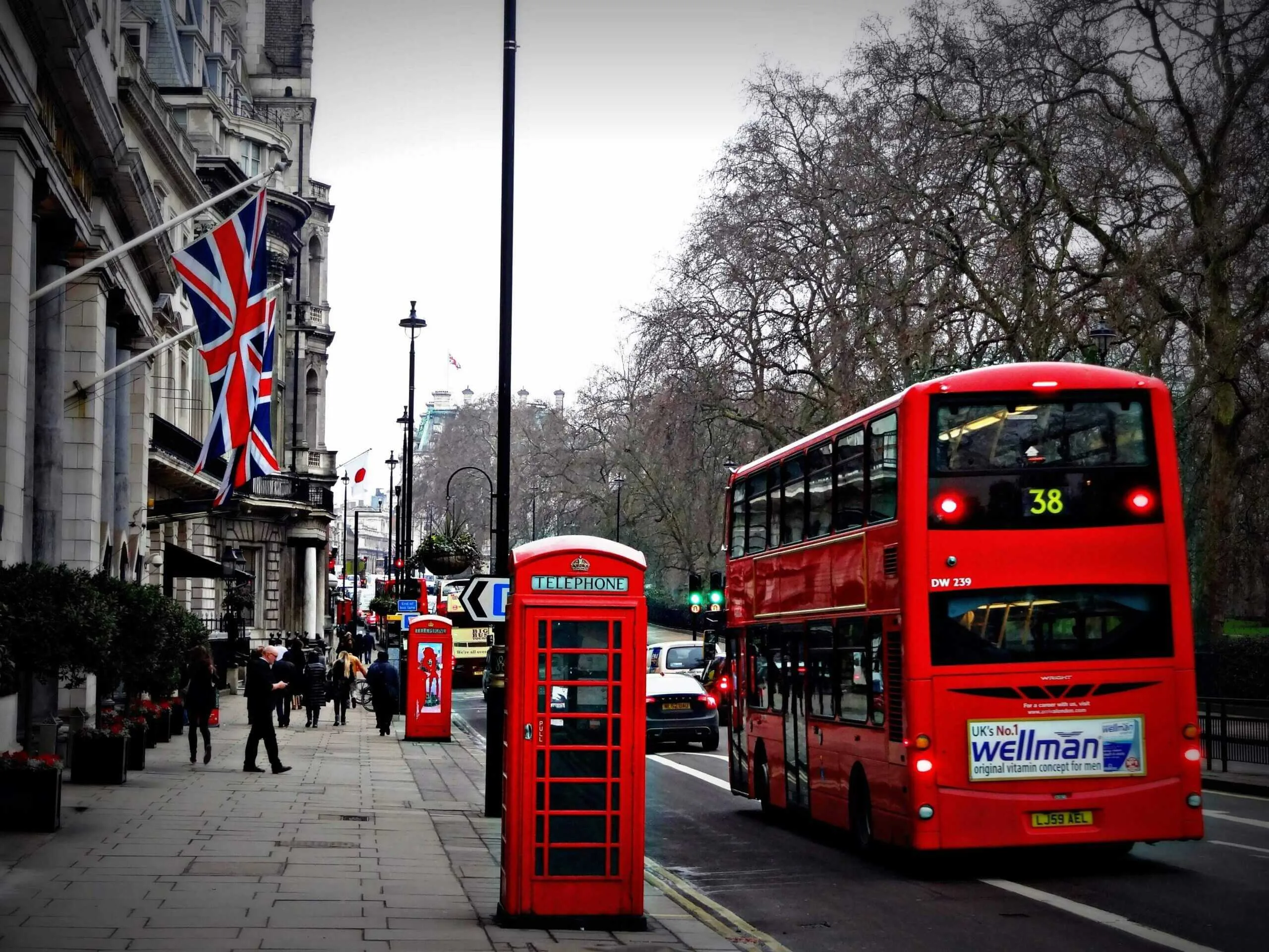 London Picture scaled